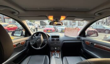 Mercedes-Benz C 200K T 2009 lleno