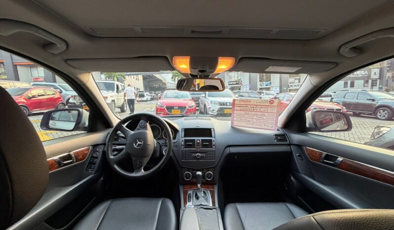 Mercedes-Benz C 200K T 2009 lleno