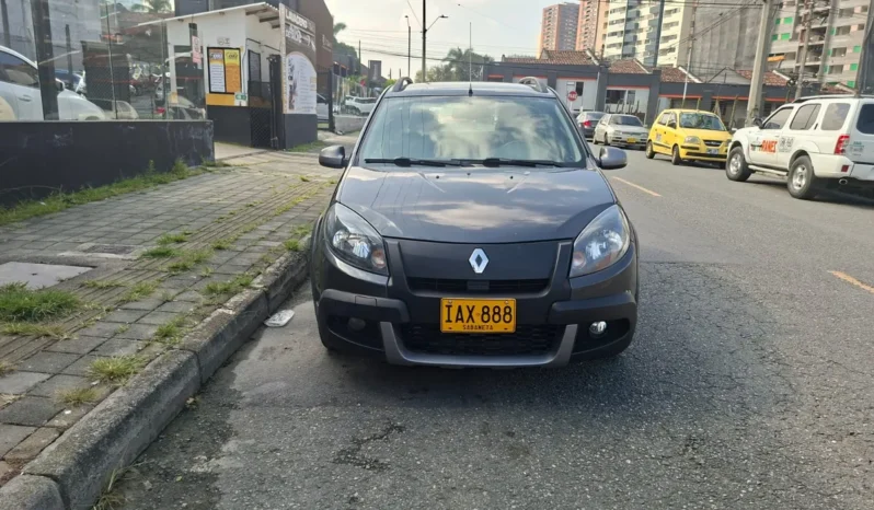 Renault Stepway 2015 1.6L lleno