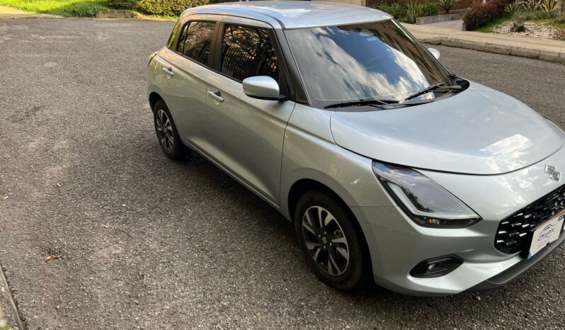 Suzuki Swift 2025 SWIFT lleno