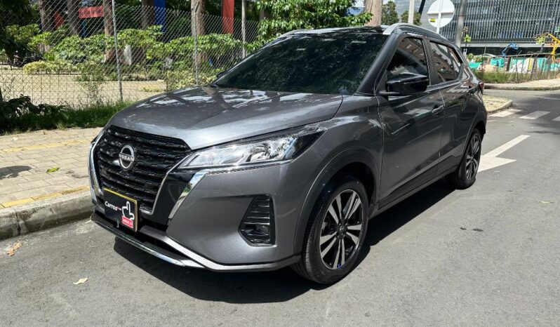 Nissan KICKS PLAY ADVANCE 2026 lleno
