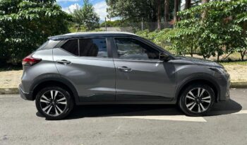 Nissan KICKS PLAY ADVANCE 2026 lleno