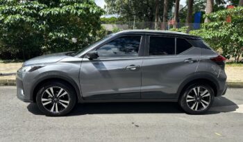 Nissan KICKS PLAY ADVANCE 2026 lleno