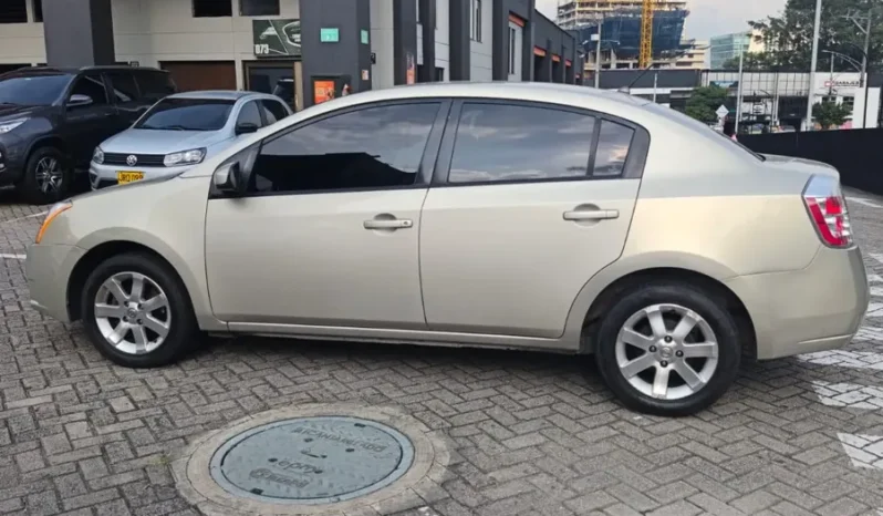 Nissan sentra 2009 SL lleno