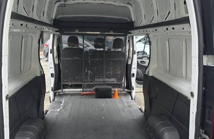 Renault Trafic 2020 1.6L lleno