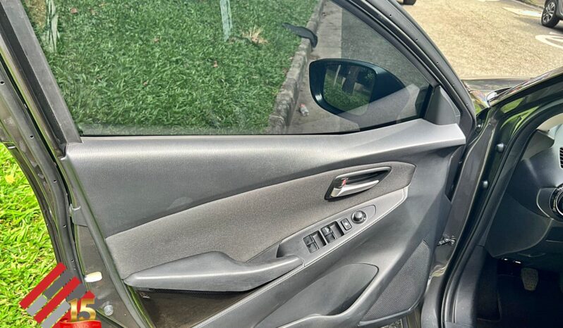 Mazda 2 2018 Touring lleno