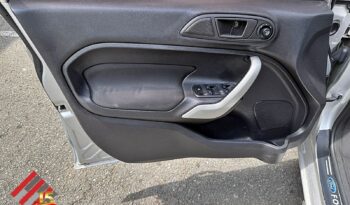 Ford Fiesta 2011 SE lleno