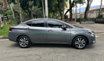 Nissan VERSA ADVANCE 2024 lleno