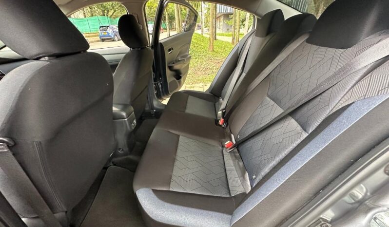 Nissan VERSA ADVANCE 2024 lleno