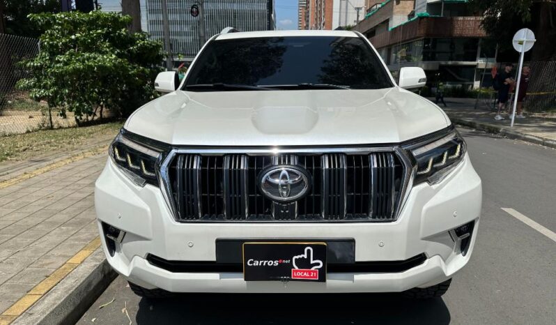 Toyota Prado TXL 2023 lleno