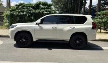 Toyota Prado TXL 2023 lleno