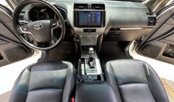 Toyota Prado TXL 2023 lleno