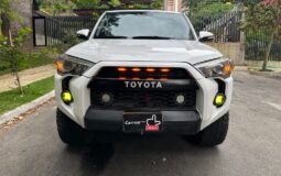 Toyota 4runner SR5 2017