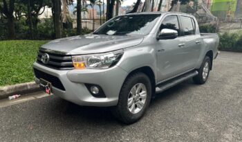 Toyota HILUX DC 2019 DOBLE CABINA lleno