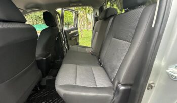 Toyota HILUX DC 2019 DOBLE CABINA lleno