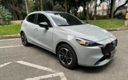 Mazda 2 CARBON EDITION 2026