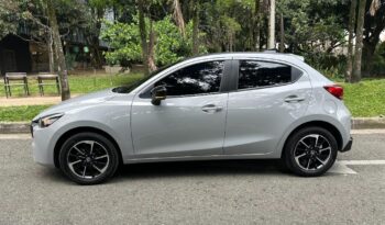 Mazda 2 CARBON EDITION 2026 lleno