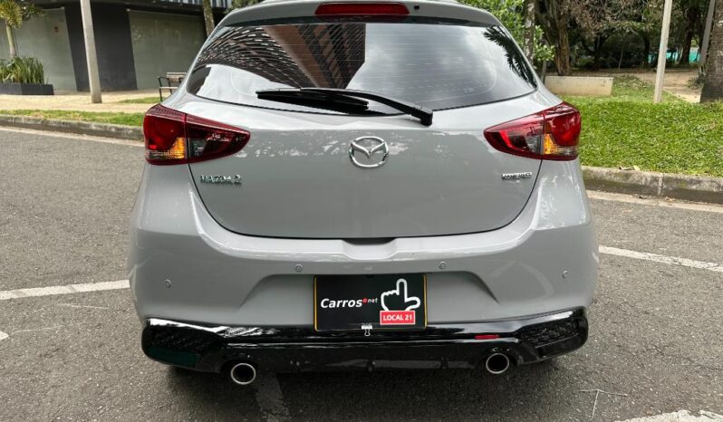 Mazda 2 CARBON EDITION 2026 lleno