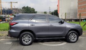 Toyota Fortuner 2023