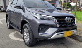 Toyota Fortuner 2023