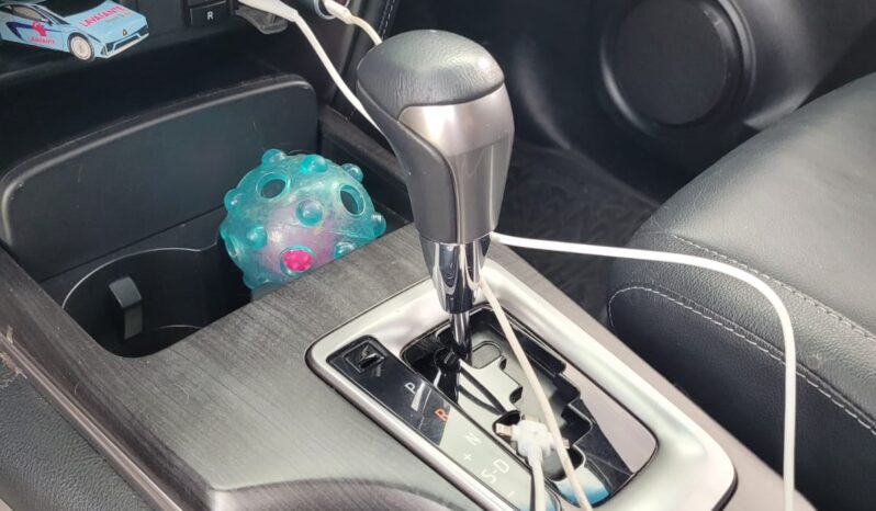 Toyota Fortuner 2023 lleno