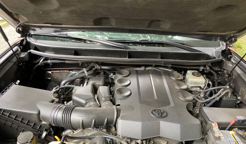 Toyota Prado 2010 lleno