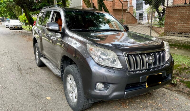 Toyota Prado 2010 lleno