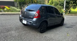 Renault Sandero 2010 1.6