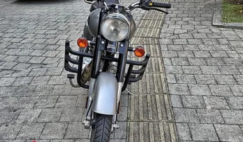 Royal Enfield Classic 2022 lleno