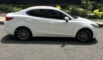Mazda 2 2023 TOURING DEDAN lleno