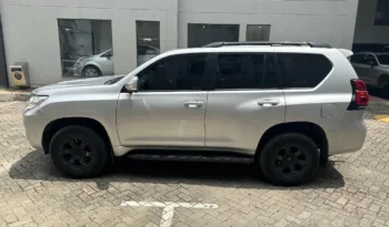 Toyota Prado TXL 2021 lleno