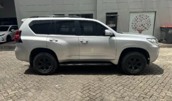 Toyota Prado TXL 2021 lleno