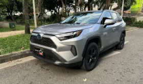 Toyota RAV4 XLE HIBRIDO 2022
