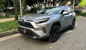 Toyota RAV4 XLE HIBRIDO 2022 lleno
