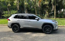 Toyota RAV4 XLE HIBRIDO 2022