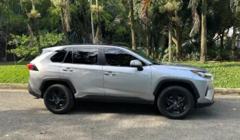 Toyota RAV4 XLE HIBRIDO 2022 lleno