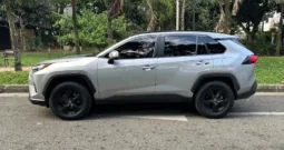 Toyota RAV4 XLE HIBRIDO 2022