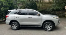 Toyota Fortuner SRV 2018