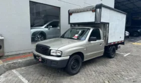 Mazda B2200 FURGON 2006