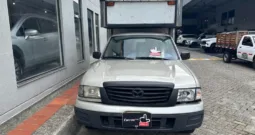 Mazda B2200 FURGON 2006