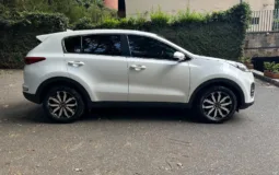 Kia NEW SPORTAGE LX 2017