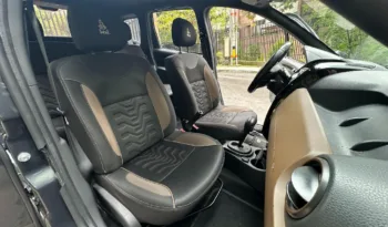 Renault DUSTER DYNAMIQUE 2017 Versión DAKAR lleno