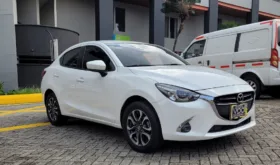 Mazda 2 2019