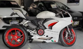 Ducati panigale 2021