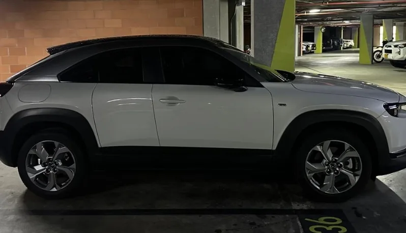 Mazda MX30 2024 lleno