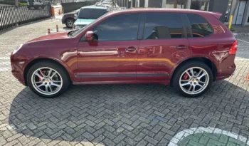Porsche Cayenne 2009 GTS lleno