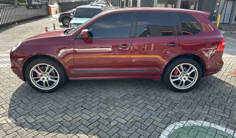 Porsche Cayenne 2009 GTS lleno