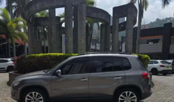 Volkswagen Tiguan 2011 lleno