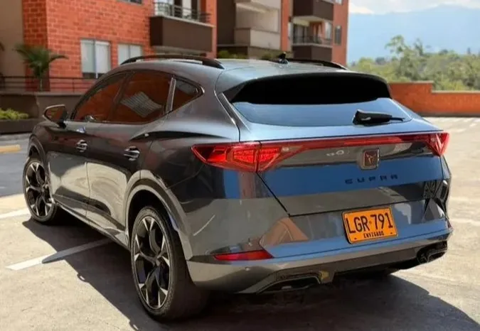 Cupra Formentor 2023 TSI lleno