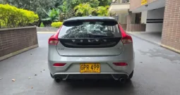 Volvo V40 2019 T4 Drive-E R-DESIGN